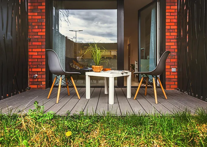 Parking & Balkon Daire