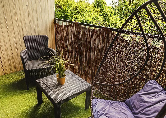 Parking & Balkon Lägenhet Wrocław